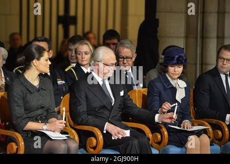 Uppsala 20141226 Crownprincess Victoria, king Carl XI Gustaf, queen Silvia and prince Daniel of the Swedish royal family attends the commemoration on the tenth anniversary of the 2004 tsunami victims at the Uppsala Cathedral. Foto: Henrik Montgomery / TT / kod: 10060  Stock Photo