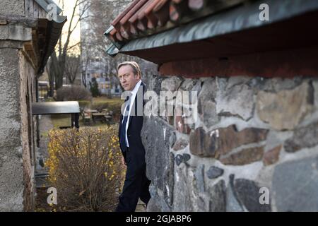 STOCKHOLM 2016-11-24 Neil Dudgeon is seen during his visit to Stockholm, Sweden, November 24, 2016. Neil Dudgeon stars as Chief Inspector John Barnaby in the television crime series Â“Midsomer MurdersÂ” which celebrates its 20th anniversary. Foto: Henrik Montgomery / TT / kod 10060  Stock Photo