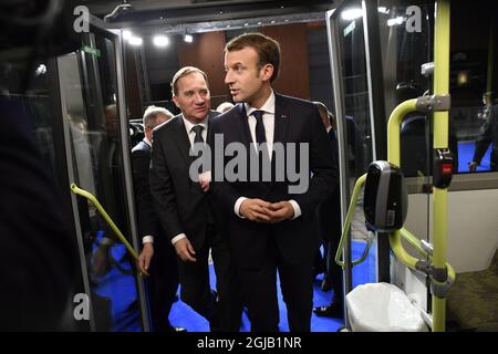 French President Emmanuel Macron and Sweden's Prime Minister on bus tour to visit Volco car factory during the EU Social Summit in Gothenburg on Friday, Nov 17, 2017. Photo: Bjorn Larsson Rosvall / TT / Code 9200  Stock Photo