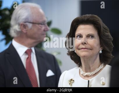  TOKYO 2018-04-23 King Carl Gustaf and Queen Silvia of Sweden visit a start-up project namned 'Edge of', in Tokyo on Monday. King Carl Gustaf and Queen Silvia are on State Visit to Japan. Foto: Sven Lindwall / EXP / TT / kod 7117 *** OUT SWEDEN OUT *** 