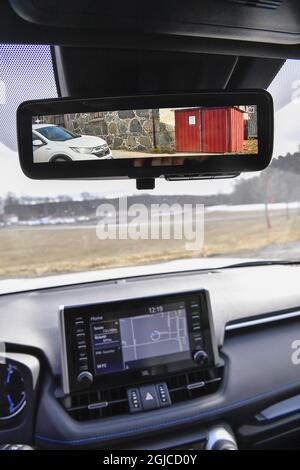 Toyota Rav4 Awd Executive Street Road Vehicle Traffic Communication Rear Mirror Controls Display Screen Foto Jonas Ekstromer Tt Kod 10030 Stock Photo Alamy