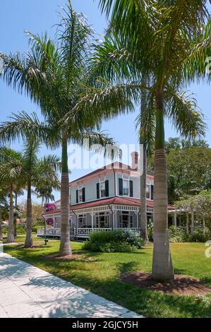 USA, Florida, Fort Myers. The Edison and Ford Winter Estates include a historical museum and a 21 acre botanical garden adjacent to the Caloosahatchee Stock Photo