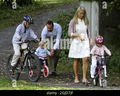 Norway's Crown Prince Haakon, Crown Princess Mett-Marit, Princess Ingrid Alexandra, Prince Sverre Magnus and Marius Borg Hoiby pictured during a photo session at the Norwegian Crown Prince couples residence at Skaugum, Norway, September 3, 2007. Stock Photo