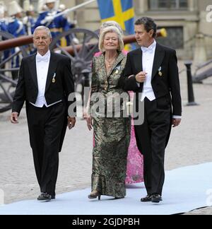 ARCHIVE Queen Silvia's brother Walther Ludwig Sommerlath is dead. He died at Karolinska University Hospital in Huddinge on October 23 after a period of illness. ORIGINAL CAPTION: Ralf Sommerlath, Walther Sommerlath and wife Ingrid Sommerlath arriving at the wedding of Crown Princess Victoria and Mr. Daniel Westling at Stockholm Cathedral in Stockholm, Sweden, June 19, 2010. Foto: Maja Suslin / TT / Kod 60080  Stock Photo