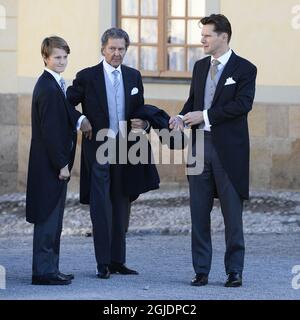 ARCHIVE Queen Silvia's brother Walther Ludwig Sommerlath is dead. He died at Karolinska University Hospital in Huddinge on October 23 after a period of illness. ORIGINAL CAPTION: Leopold Sommerlath, Walther Sommerlath and Patrick Sommerlath arriving at the christening of Prince Nicolas at Drottningholm, Sweden. Photo: Anders Wiklund / TT / code 10040  Stock Photo