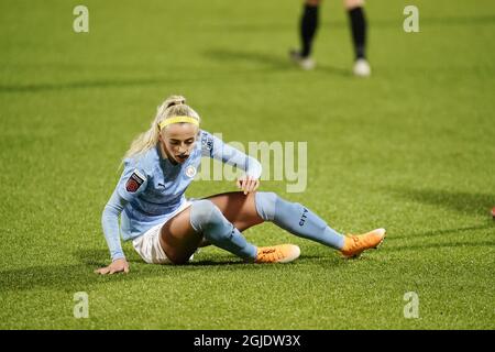 Manchester City's Georgia Stanway sits after falling during the women's Champions League soccer game round of 32 1st leg between Gothenburg and Manchester City WFC at Vallhalla Arena. Photo Bjorn Larsson Rosvall / TT kod 9200 *SWEDEN OUT* Stock Photo