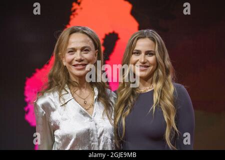 Lena Olin, Daughter Tora And Lasse Hallstrom Arriving At The Premiere ...