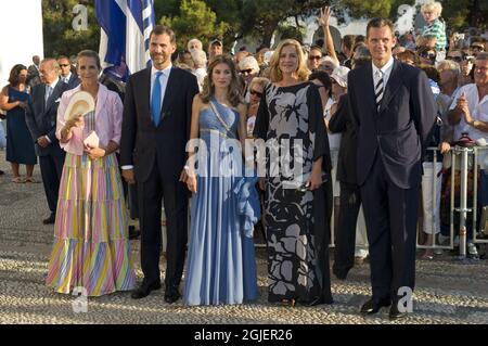 Infanta Elena, Crown Prince Felipe, Princess Letizia, Infanta Cristina and Inaki Urdangarin arrive at the wedding of Prince Nikolaos and Tatiana Blatnik in the church of St. Nicholas in Spetses, Greece. Stock Photo