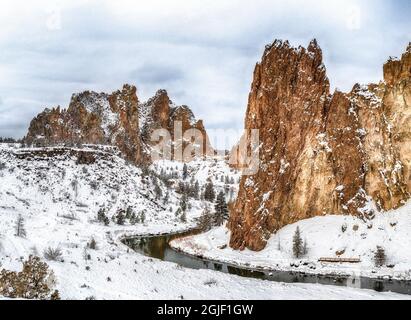 Smith Rocks and Crooked River in Winter, Smith Rock State Park, Oregon Stock Photo