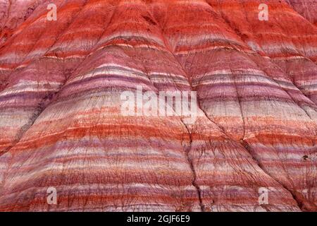 USA, Utah, Grand Staircase Escalante National Monument; The Paria Badlands are comprised of colorful, banded layers of clay hills of the Chinle Format Stock Photo