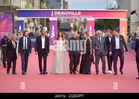 Xavier Inbona Attending The Screening Of L Amour C Est Mieux Que La Vie During The 47th Deauville American Film Festival In Deauville France On September 9 21 Photo By Julien Reynaud Aps Medias Abacapress Com