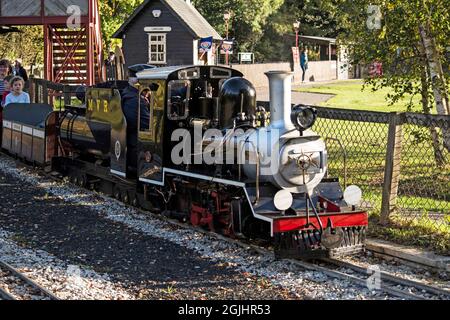 Moors Valley railway narrow gauge miniature railway 2018 Locomotive Zeus Stock Photo