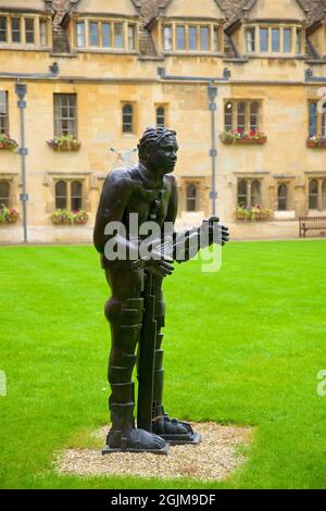 Old Quad, Brasenose College, University of Oxford, Oxford, England, UK. 'God of the Forge', sculpture by Sir Eduardo Paolozzi (1924Ð2005) which represents a god of the forge. Its body represents Hephaestus (Vulcan): god of blacksmiths, metalworking, carpenters, craftsmen, artisans, sculptors, metallurgy, fire, and volcanoes. The head is that of the artist. Stock Photo