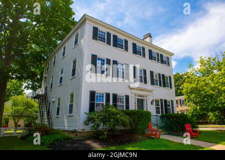 Knight House at 62 Front Street in historic town center of Exeter, New Hampshire NH, USA. Now this buildings belongs to Phillips Exeter Academy. Stock Photo