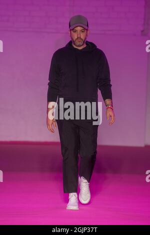 New York, USA. 10th Sep, 2021. NEW YORK, NY - SEPTEMBER 10: Designers Brandon Maxwell walks the runway for Brandon Maxwell during NYFW: The Shows in Brooklyn on September 10, 2021 in New York City. Credit: Ron Adar/Alamy Live News Stock Photo