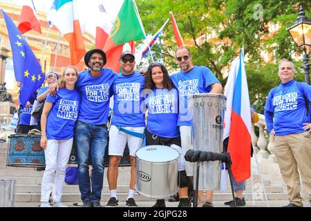 London, UK. 11th Sep, 2021. Pro-Europeans hold a “Thank EU for the Music” event where activists hand out EU flags, engage with audience members and musicians play live music outside the Royal Albert Hall before the Last Night of the BBC Proms 2021. Credit: Imageplotter/Alamy Live News Stock Photo