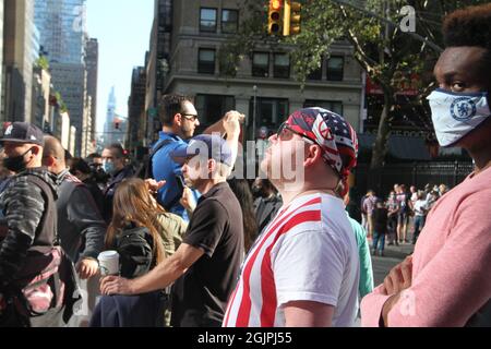 New York, USA. 11th Sep, 2021. (NEW) The 20th Anniversary of 9/11 Memorial at Ground Zero. September 11, 2021, New York, USA: The 20th anniversary of 9/11 terrorist attack on twin towers in New York is celebrated with the presence of many including families of the deceased and the presence of the US President, Joe Biden. About 2977 people died during the plane crash into the twin towers in New York.Credit: Niyi Fote /Thenews2 (Credit Image: © Niyi Fote/TheNEWS2 via ZUMA Press Wire) Stock Photo