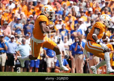 September 11, 2021: Tennessee Volunteers wide receiver Velus Jones Jr. #1 runs the ball during the NCAA football game between the University of Tennessee Volunteers and the University of Pittsburgh Panthers at Neyland Stadium in Knoxville TN Tim Gangloff/CSM Stock Photo