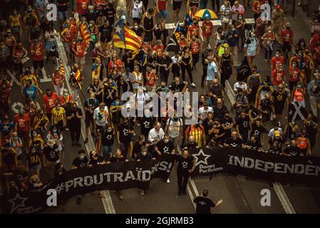 Barcelona, Catalonia, Spain. 11th Sep, 2021. Barcelona, Spain. 11 September, 2021: .Thousands of pro-independence activist shout slogans as they march through Barcelona during the principal of the events organized by the ANC and Omnium marking the 'Diada' (Credit Image: © Matthias Oesterle/ZUMA Press Wire) Stock Photo