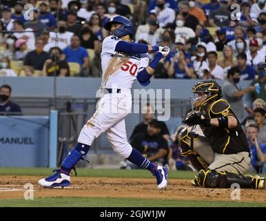 Los Angeles Dodgers' Craig Kimbrel during a baseball game against the San  Francisco Giants in San Francisco, Wednesday, Aug. 3, 2022. (AP Photo/Jeff  Chiu Stock Photo - Alamy