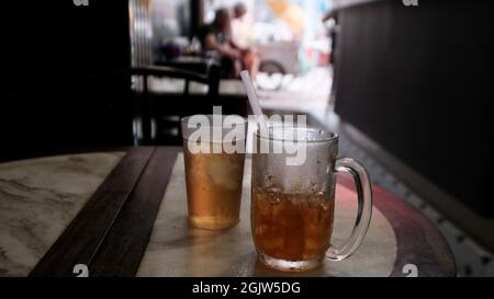 Look at EK TENG PHU KI (益生甫記) Heritage Coffee Shop, Phat Sai, Samphanthawong, Chinatown Bangkok Thailand Stock Photo