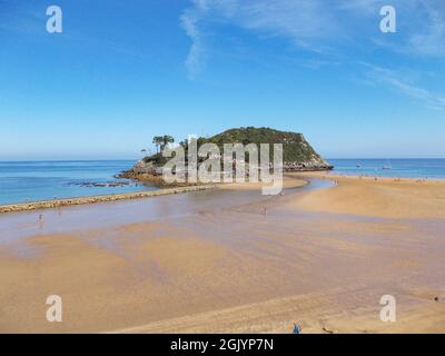 Port and beach of the municipality of Lekeitio-Lequeitio, in the Basque Country, north of Spain. Located next to the Cantabrian Sea. Europe. Stock Photo