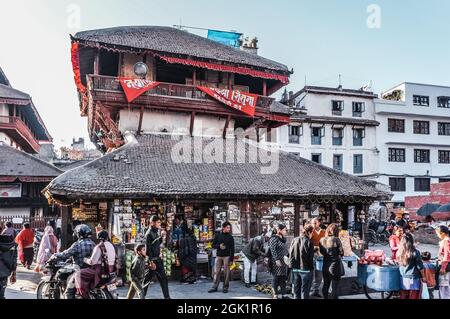 Lakshmi Narayan temple (also known as Garud Narayan temple) in Kathmandu Durbar Square, before the April 2015 Nepal earthquake Stock Photo