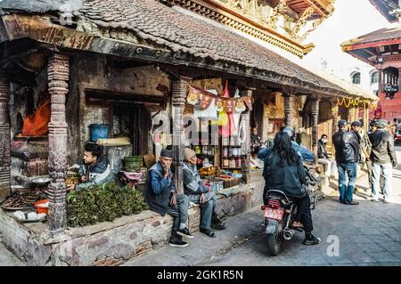 Lakshmi Narayan temple (also known as Garud Narayan temple) in Kathmandu Durbar Square, before the April 2015 Nepal earthquake Stock Photo