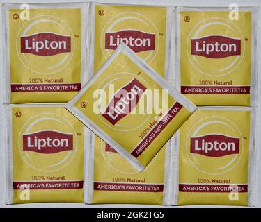 Houston, Texas USA 05-10-2020: Unopened Lipton tea bags square packets lined up, full frame image. Stock Photo