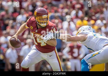 Joey bosa sack hi-res stock photography and images - Alamy