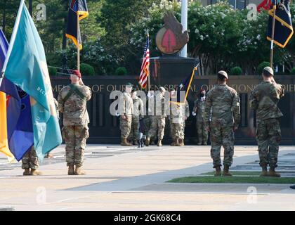 Lt. Gen. Jonathan P. Braga assumes command of U.S. Army Special ...