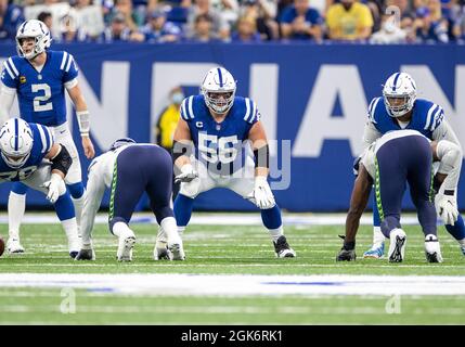 October 16, 2022: Seattle Seahawks linebacker Darrell Taylor (52) is  blocked by Arizona Cardinals offensive lineman D.J. Humphries (74) during  an NFL football game in Seattle, WA. Sean Brown/CSM Stock Photo - Alamy