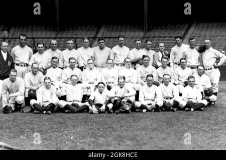 Lou gehrig and uniform hi-res stock photography and images - Alamy