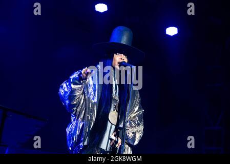 Chicago, USA. 12th Sep, 2021. CHICAGO, IL - SEPTEMBER 12: Erykah Badu headlines Day 3 at Pitchfork 2021 in Chicago Illinois on September 12, 2021. (Photo by Annie Lesser/imageSPACE/Sipa USA) Credit: Sipa USA/Alamy Live News Stock Photo