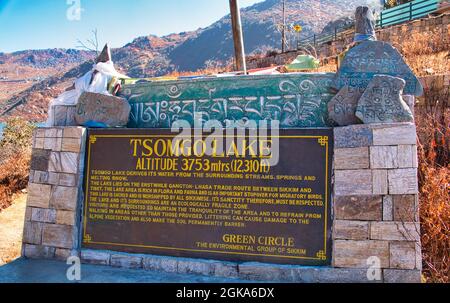 A sign indicating an altitude of 3,753 meters. View of the mountains along the way. Travel to the Tsomgo Lake (Changu Lake), in the Indian state of Si Stock Photo