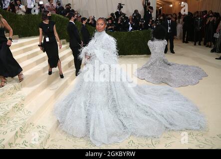 New York, USA. 13th Sep 2021. attending the Metropolitan Museum of Art Costume Institute Benefit Gala 2021 in New York City, NY, USA on September 13, 2021. Photo by Charles Guerin/ABACAPRESS.COM Credit: Abaca Press/Alamy Live News