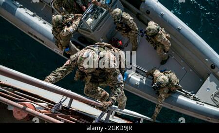 Naval Special Warfare Task Unit Europe (NSWTU-E), Greek Underwater ...