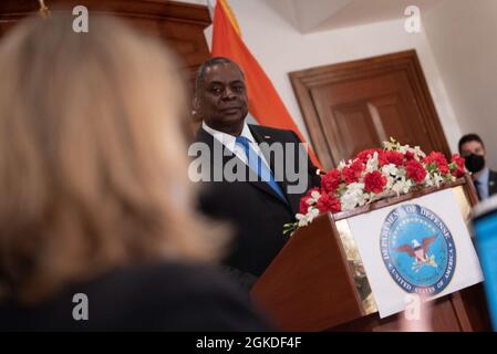 Secretary of Defense Lloyd J. Austin III talks to the media, New Delhi, India, March 20, 2021. Stock Photo