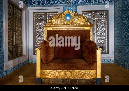 Fatih, Istanbul, Turkey - 04.05.2021: ornaments of Turkish throne of Ottoman sultans displayed in Topkapi Palace Museum Stock Photo