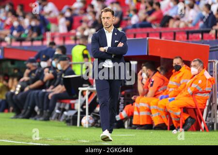 Seville, Seville, Spain. 14th Sep, 2021. Matthias Jaissle, head coach of RB Salzburg during the UEFA Champions League Group G stage match between Sevilla FC and RB Salzburg at Ramon Sanchez Pizjuan in Seville, Spain. (Credit Image: © Jose Luis Contreras/DAX via ZUMA Press Wire) Stock Photo