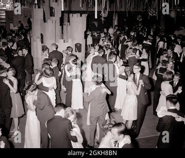 high school prom slow dancing