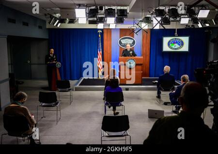 U.S. Navy Adm. Chas Richard, commander, U.S. Strategic Command speaks with members of the press from the Pentagon Press Briefing Room, Pentagon, Washington, D.C., April 22, 2021. Stock Photo