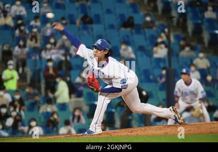 his back view even screams HANDSOME ✨ 230416 LG Twins Pitching Event WEi  Naver Post 📍  #kimyohan #yohan #김요한…