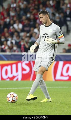 Lille, France, September 14, 2021,  Goalkeeper of Wolfsburg Koen Casteels during the UEFA Champions League, Group Stage, Group G football match between Lille OSC (LOSC) and VfL Wolfsburg on September 14, 2021 at Stade Pierre Mauroy in Villeneuve-d?Ascq near Lille, France - Photo: Jean Catuffe/DPPI/LiveMedia Stock Photo