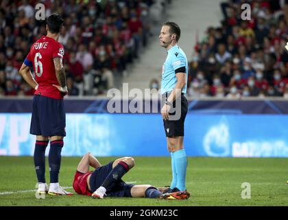 Lille France September 14 Referee Danny Makkelie Shows A Yellow Card During The Uefa Champions League Match Between Losc Lille And Vfl Wolfsburg At Stade Pierre Mauroy On September 14 2021 In