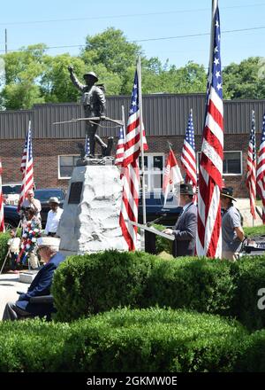 Retired Georgia Army National Guard Maj. John Alderman speaks during a Memorial Day observance in Griffin, Ga. Joining Alderman in addressing the crowd were retired 1st Sgt. Ricky Todd and retired 1st Sgt Steve Jones, former Ga. ARNG Soldiers from the Griffin-based Troop E, 108th Cavalry. Stock Photo