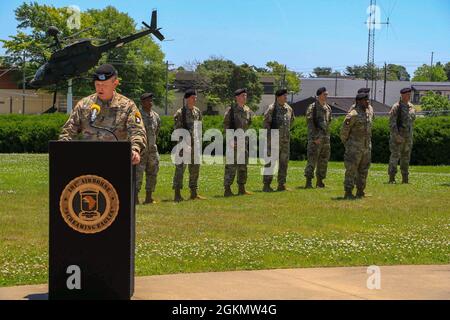 This Memorial Day, 101st Airborne Division (Air Assault) take time to remember those who made the ultimate sacrifice in a wreath laying ceremony.     In this ceremony 101st Airborne Division (Air Assault) command team, Maj. Gen. JP McGee and Command Sgt. Maj. Veronica Knapp honor the fallen U.S. military heroes who gave the ultimate sacrifice in duty to our nation by laying a wreath in front of the division's eternal flame. Stock Photo