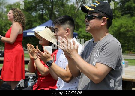 Veterans and family members watch as future Soldiers swear in to the Ohio Army National Guard at the VFW Tri-Community Post 4719 in Gahanna, Ohio June 13, 2021. This event is to celebrate the Army's 246th Birthday. Stock Photo