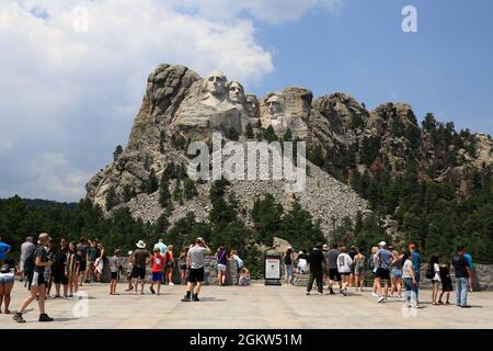 Visitors in Grand View Terrace in Mount Rushmore National Memorial. Keystone,South Dakota,USA Stock Photo