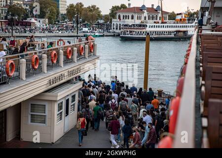 Istanbul, Turkey. 15th Sep, 2021. Passengers are seen disembarking from a ferry at Kadikoy pier.According to the data of the Ministry of Health, there has been an increase in the number of deaths caused by the Covid-19 virus in recent days. Credit: SOPA Images Limited/Alamy Live News Stock Photo